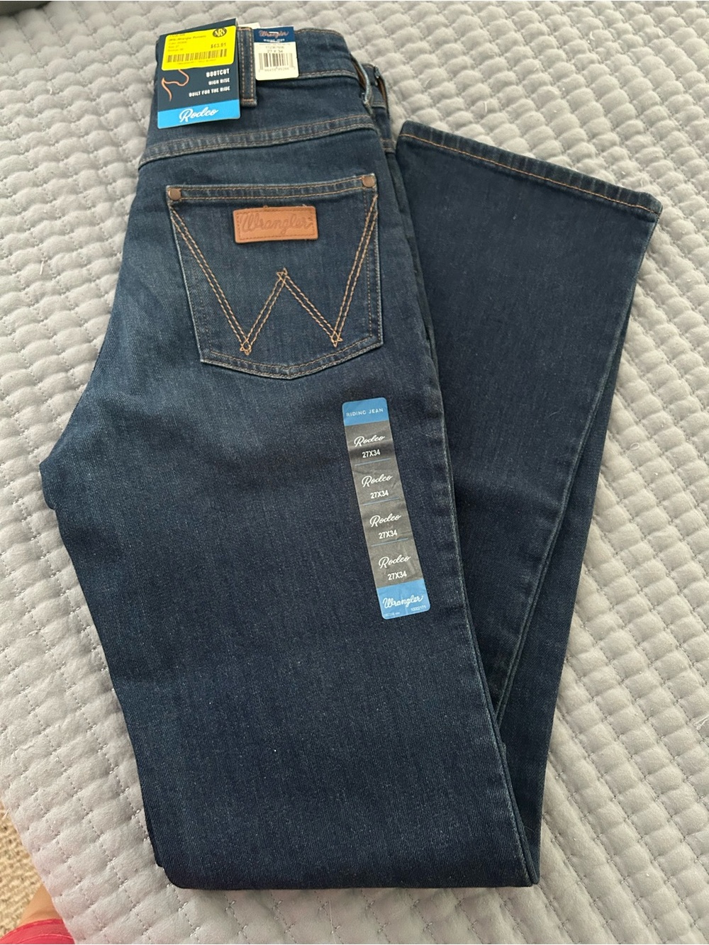 NEW- Women’s Wrangler Rodeo Riding Jeans - Bootcut High Rise 27x34- NEW